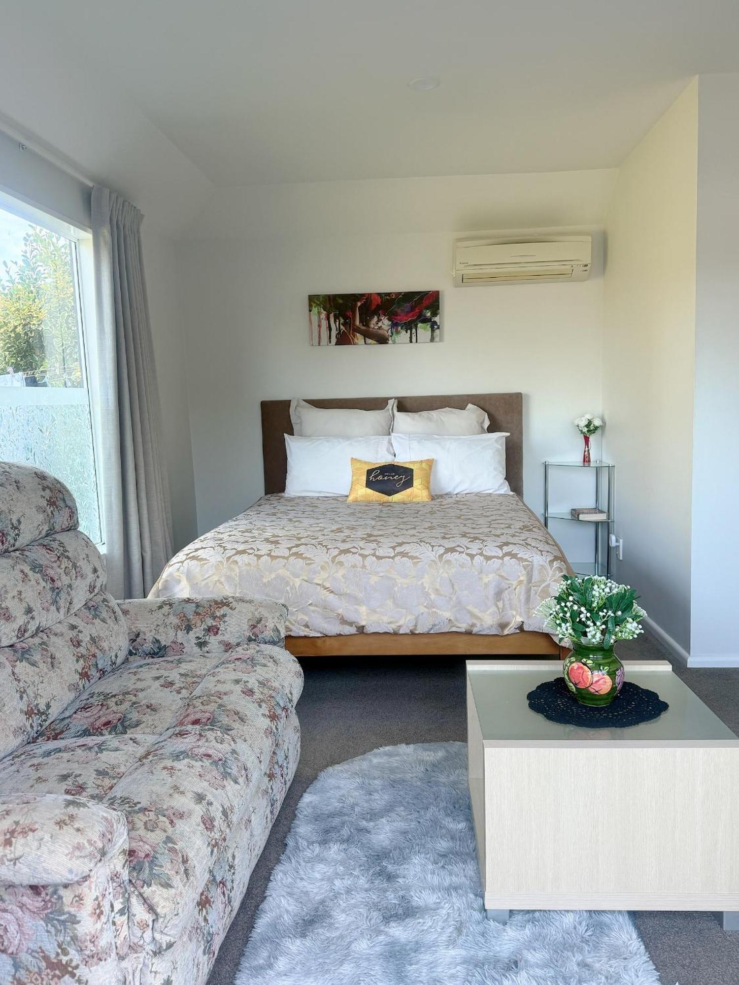 Cozy And Sunny Room Near City To Seapath Christchurch Exteriör bild