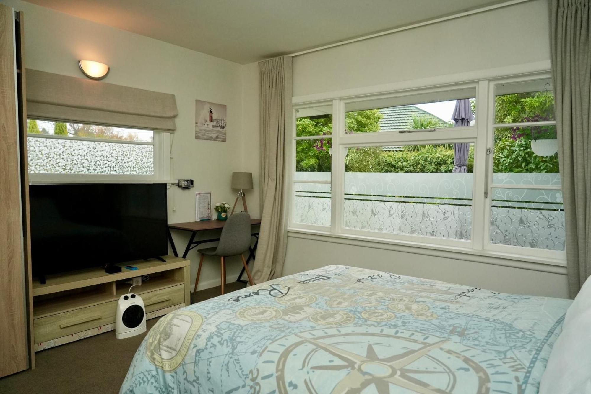 Cozy And Sunny Room Near City To Seapath Christchurch Rum bild