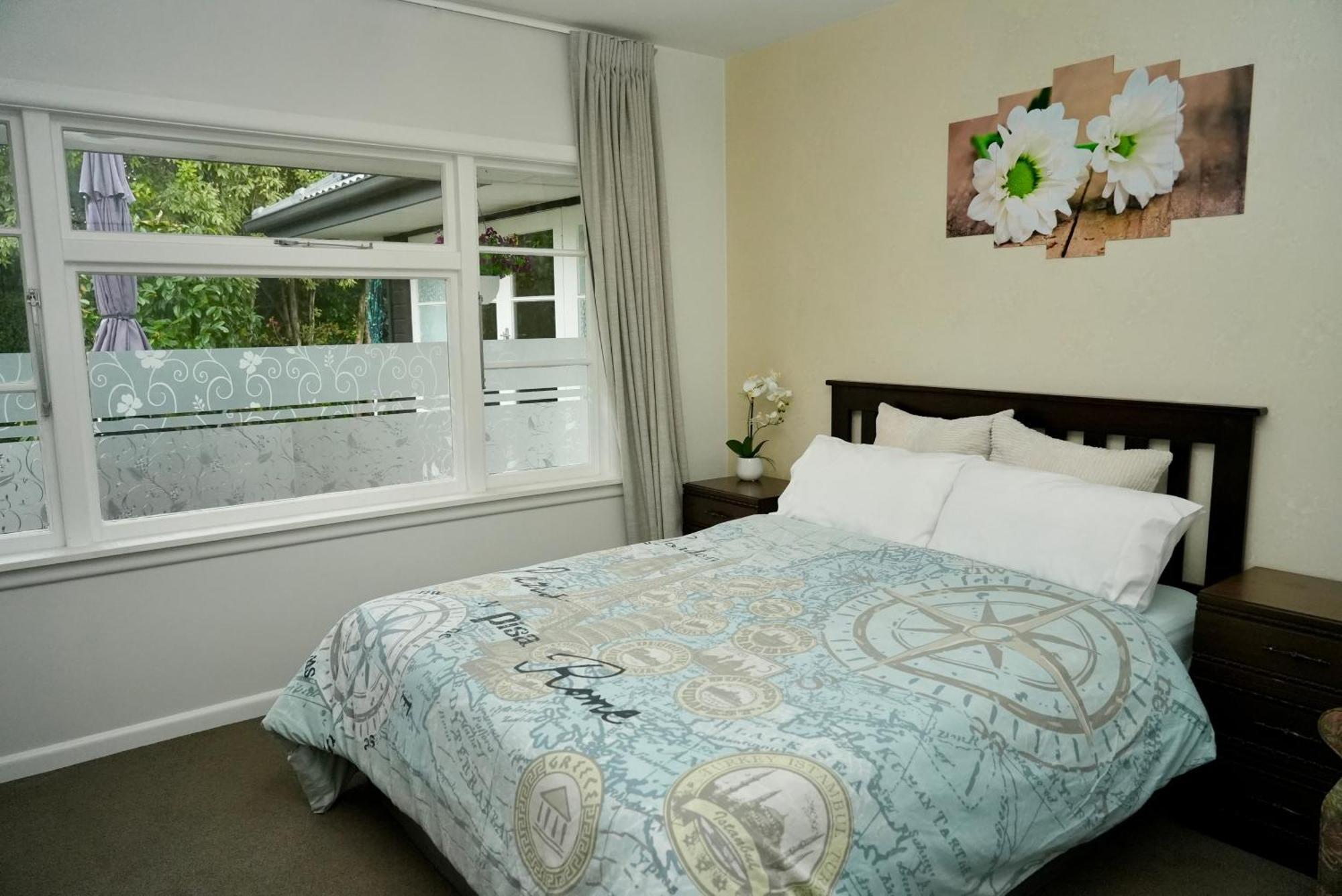 Cozy And Sunny Room Near City To Seapath Christchurch Rum bild