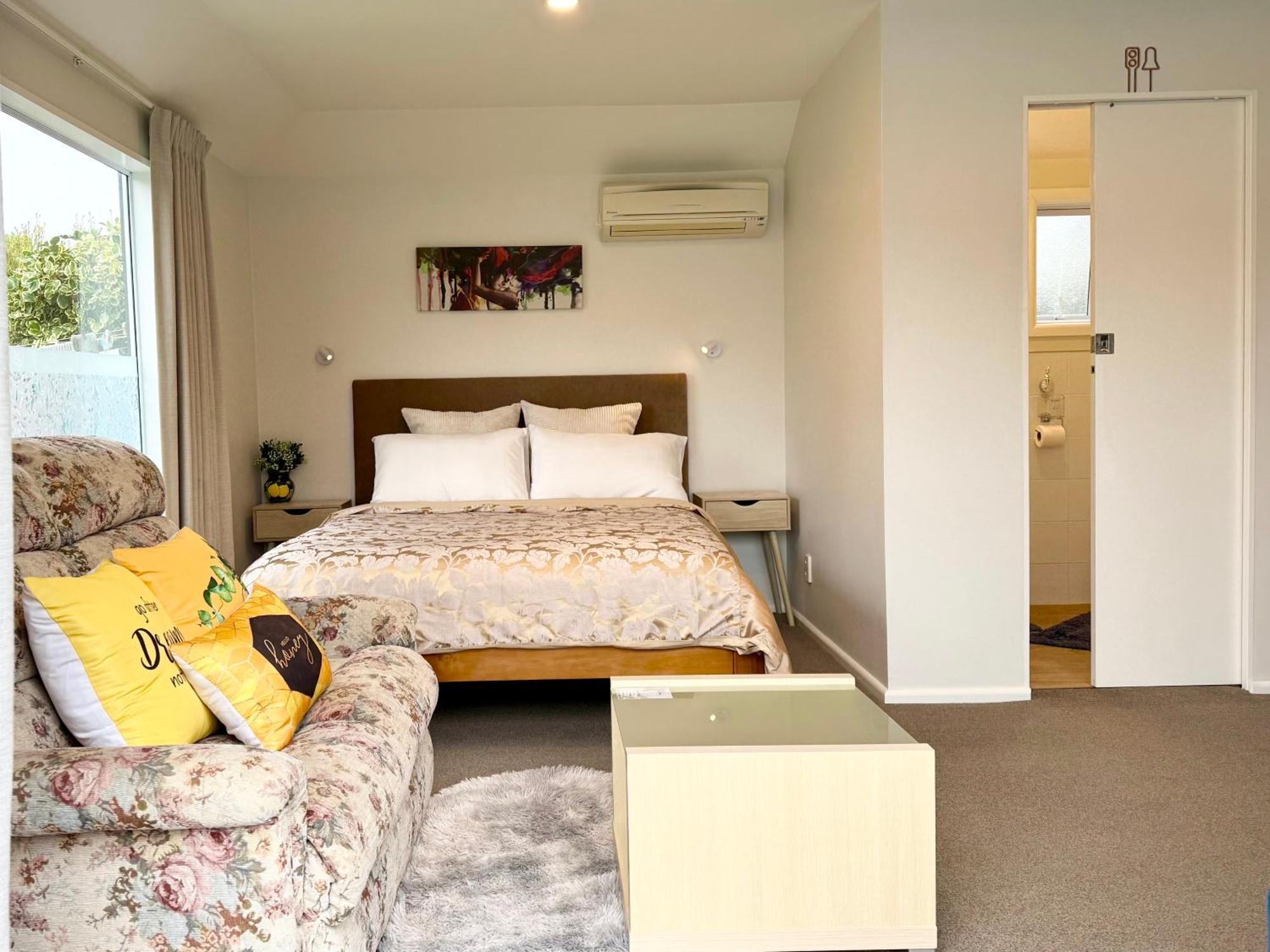Cozy And Sunny Room Near City To Seapath Christchurch Exteriör bild